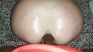 Sexy Harper femme marocaine xxx Kelly suce la grosse bite de tgirl Tarynxos