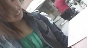 Teen gorge vieux mec et femme en live porno se fait pilonner