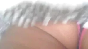 Belle-mère et ado chevauchent un gros mere et fille porno schlong en trio