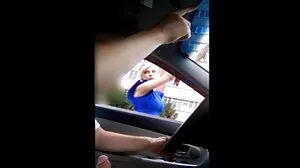 Une ado suce et tire une grosse bite noire en filles vierges porno pov