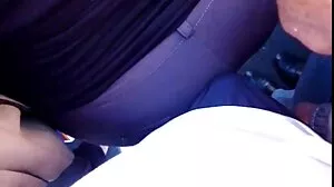Tiffany Watson petite baby-sitter cornée émerveillée par l'employeur monstre coq femmes fatales porno noir