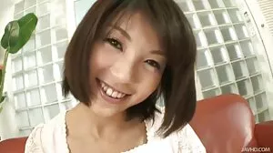 Teen Lilly Doigté Sa Chatte Serrée porno pour femme