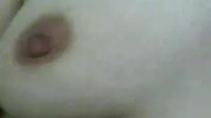 Lilu et femme au foyer porno Shona s'amusant (POV)